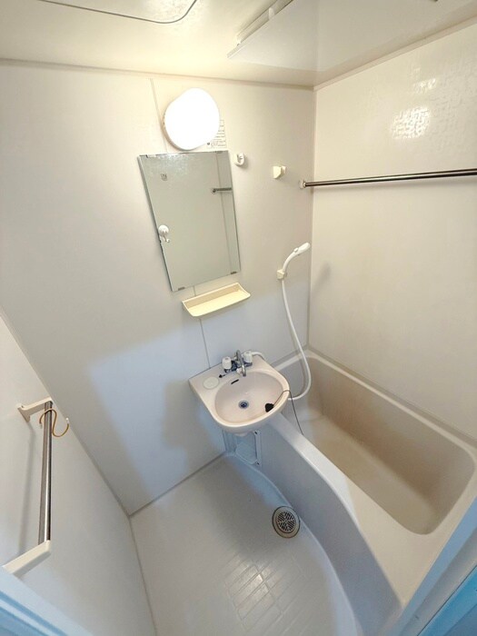 物件内観写真10　(バス／シャワールーム等)