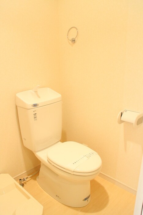 物件内観写真12　(トイレ)