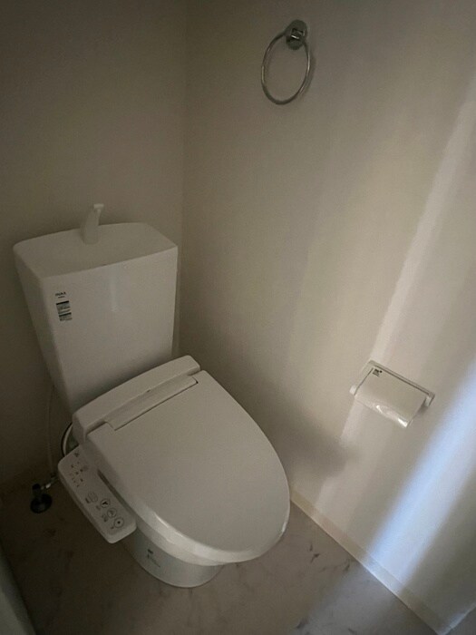 物件内観写真11　(トイレ)