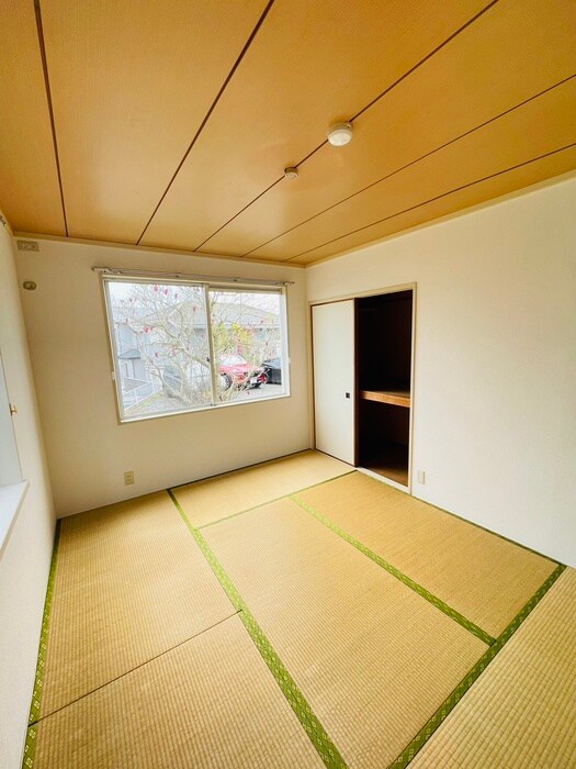 物件内観写真8　(居室)