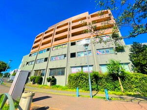 ストリ－ムプラザ外観写真