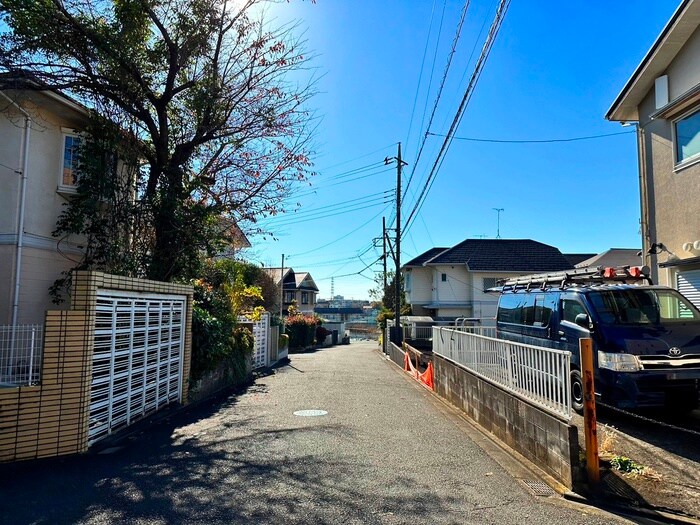 物件外観写真3　(周辺環境)