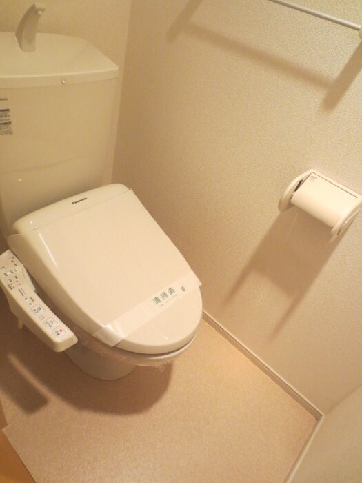 物件内観写真11　(トイレ)