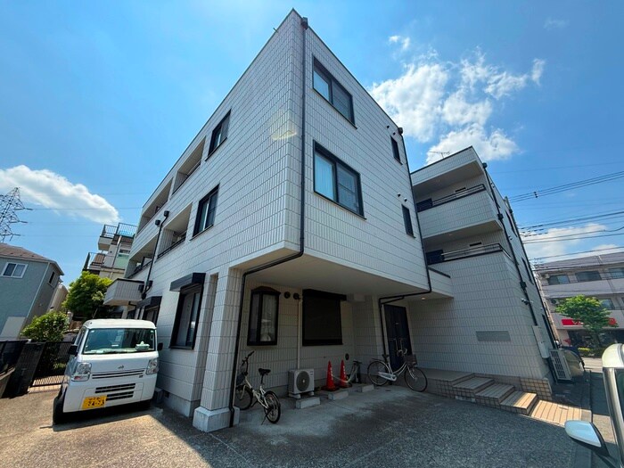 物件外観写真1　(外観写真)