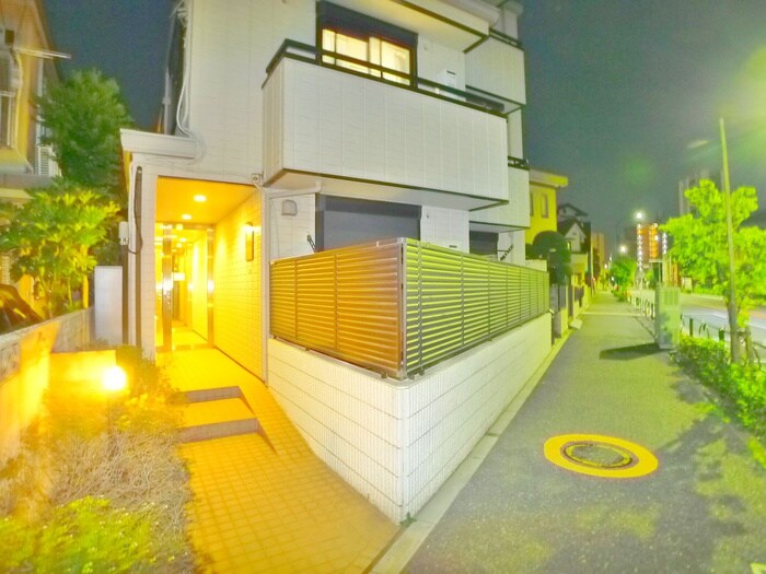 物件外観写真3　(周辺環境)