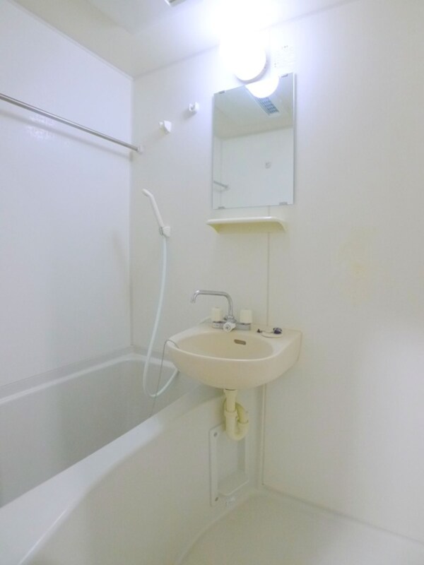 バス／シャワールーム等