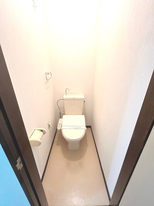 物件内観写真14　(トイレ)