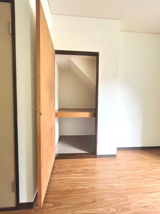 物件内観写真16　(収納)