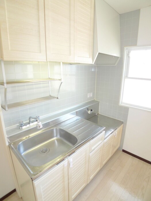 ドミ－ル・エントピアのキッチン