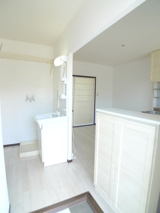 ドミ－ル・エントピアの玄関