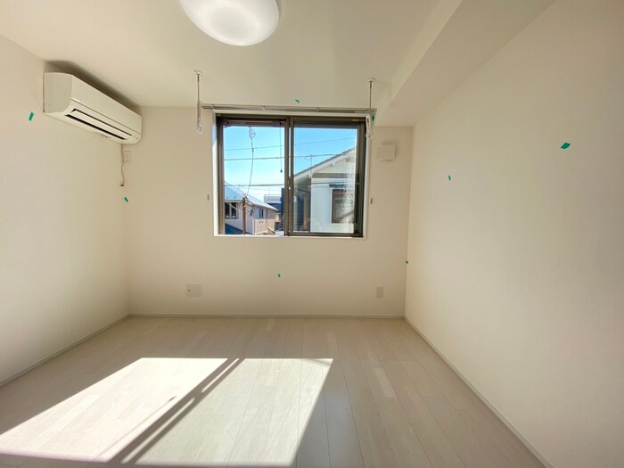 物件内観写真21　(居室)