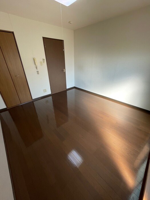 物件内観写真22　(居室)