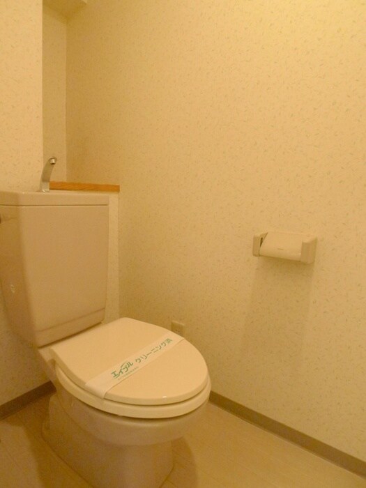 物件内観写真12　(トイレ)