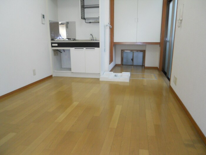 物件内観写真4　(居室)