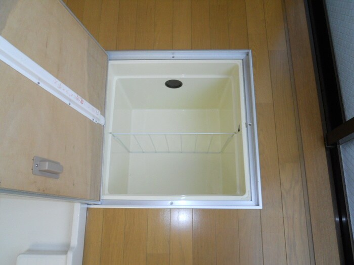 物件内観写真12　(居室)