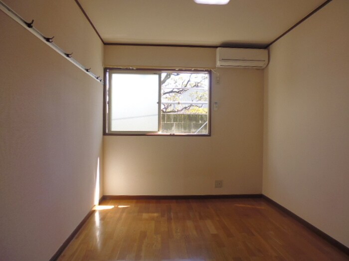 物件内観写真12　(居室)