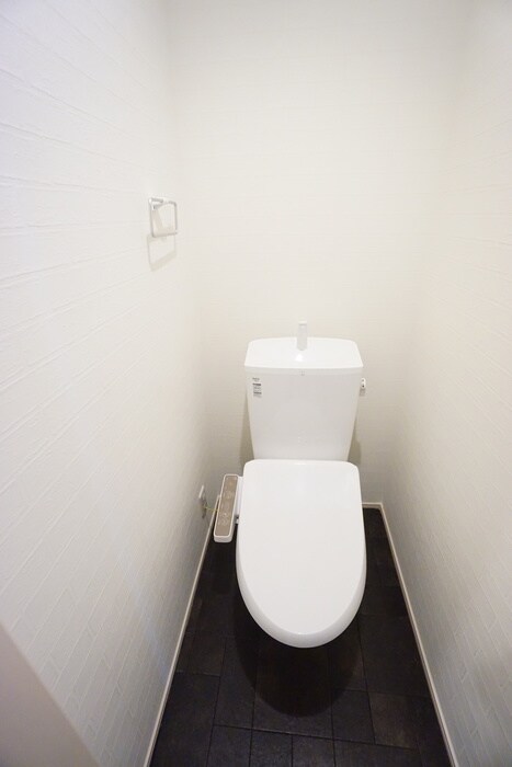 物件内観写真14　(トイレ)