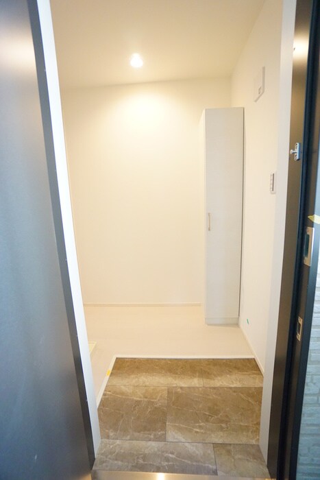 物件内観写真22　(玄関)