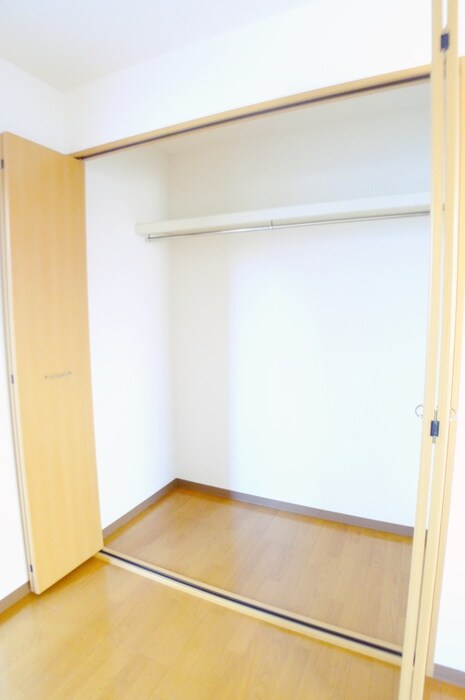 物件内観写真11　(収納)