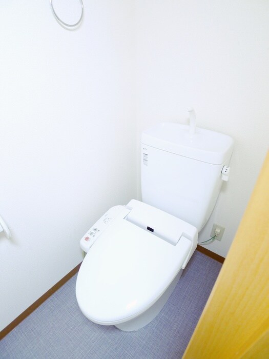 物件内観写真16　(トイレ)