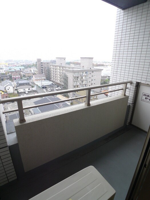 物件内観写真18　(室内からの展望)