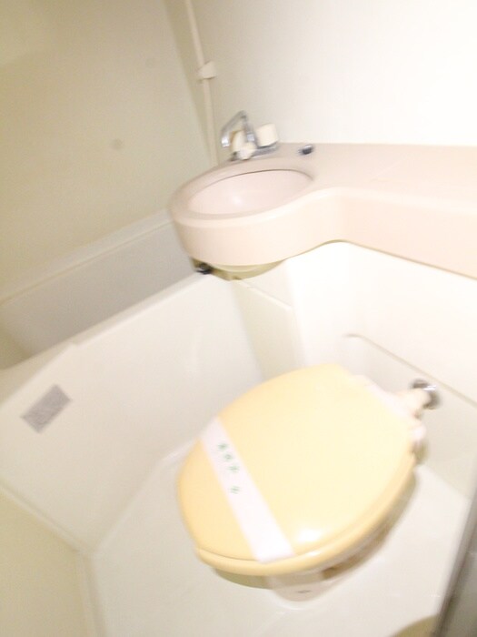 物件内観写真13　(トイレ)