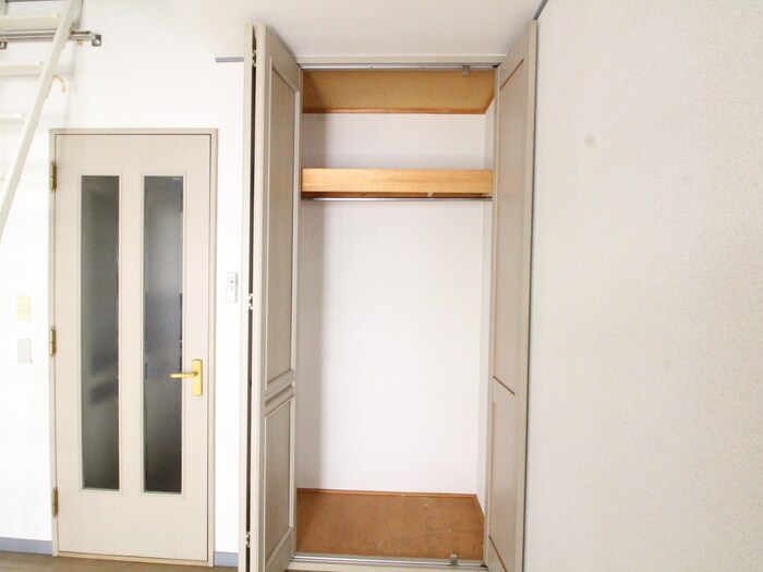 物件内観写真14　(収納)