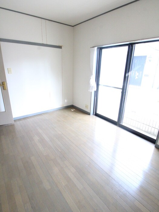 物件内観写真17　(居室)