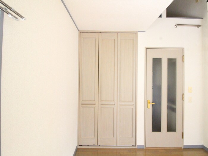 物件内観写真17　(収納)