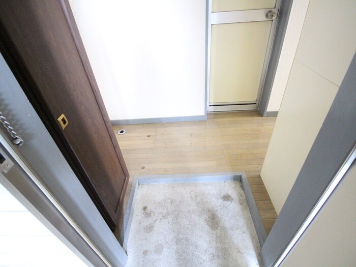 物件内観写真20　(玄関)