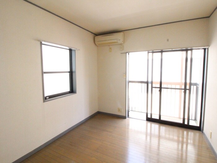 物件内観写真22　(居室)