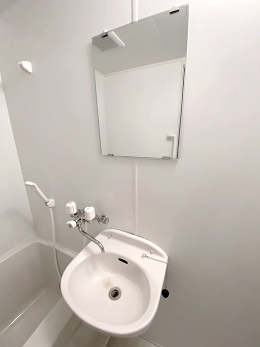 物件内観写真12　(洗面)