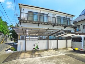 ホワイトレジデンス外観写真