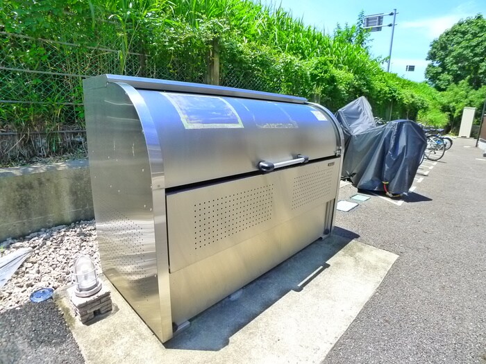 物件外観写真6　(建物設備)