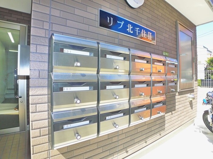 物件外観写真4　(建物設備)