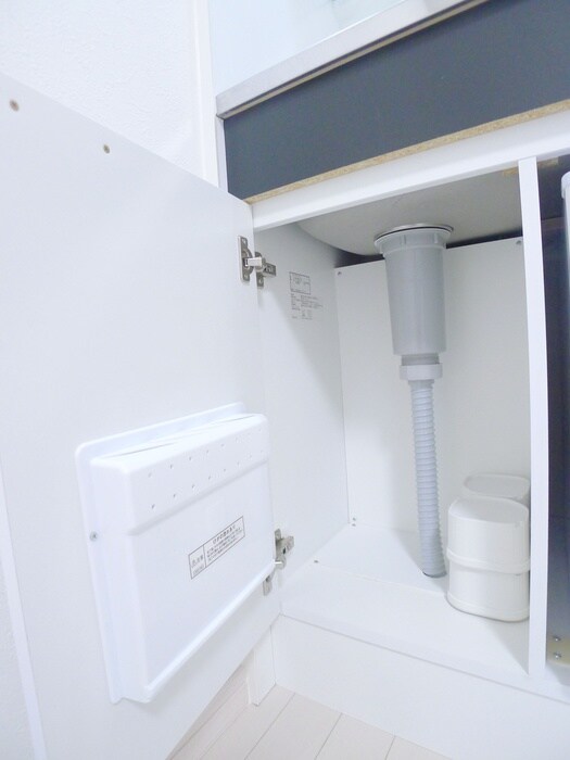 物件内観写真12　(収納)