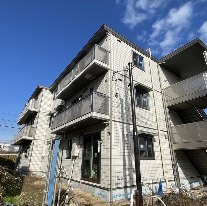 物件外観写真1　(外観写真)