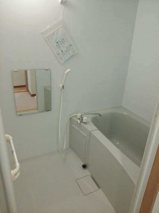 物件内観写真4　(バス／シャワールーム等)