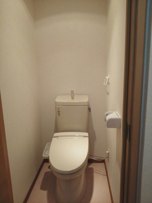 物件内観写真9　(トイレ)