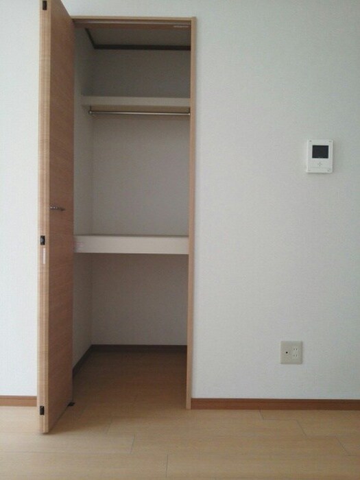 物件内観写真11　(収納)