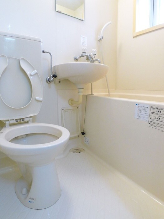 物件内観写真13　(バス／シャワールーム等)