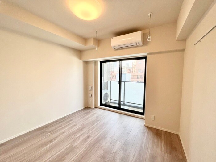 物件内観写真10　(居室)