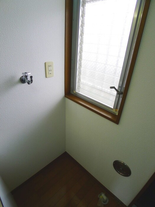 物件内観写真12　(洗面)