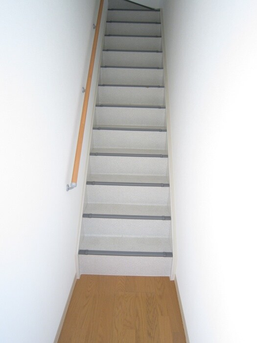 物件内観写真14　(玄関)