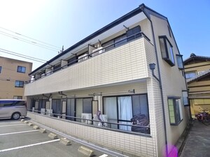 ロイヤルコーポ弁天外観写真