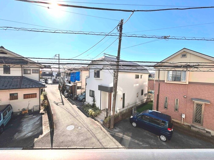 物件内観写真22　(室内からの展望)