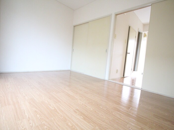 物件内観写真19　(居室)