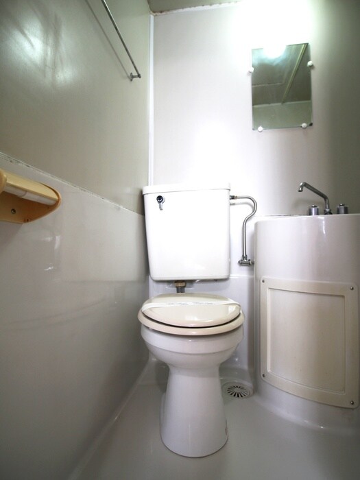 物件内観写真14　(トイレ)