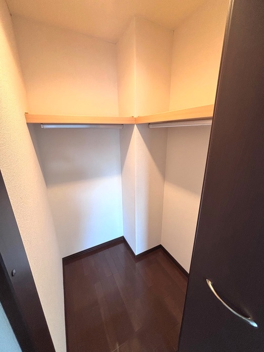 物件内観写真8　(収納)