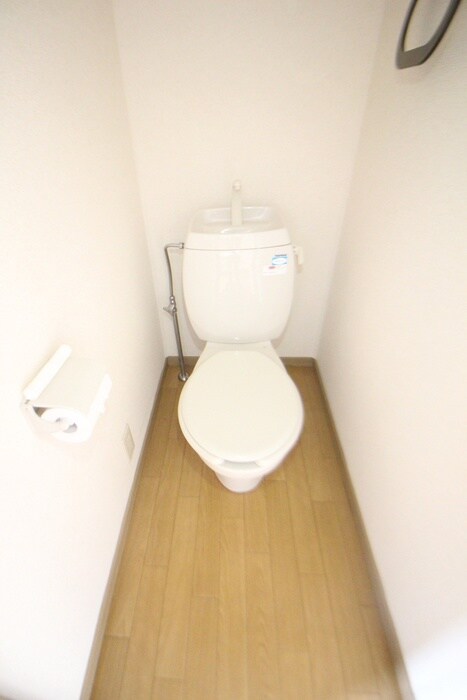 物件内観写真10　(トイレ)